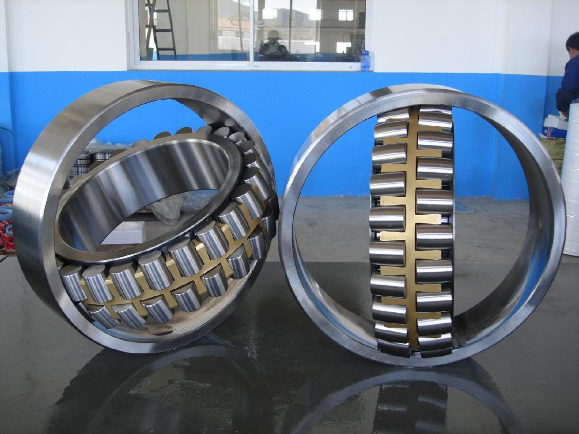 ZWZ-23132CA/W33-Self-aligning roller bearing